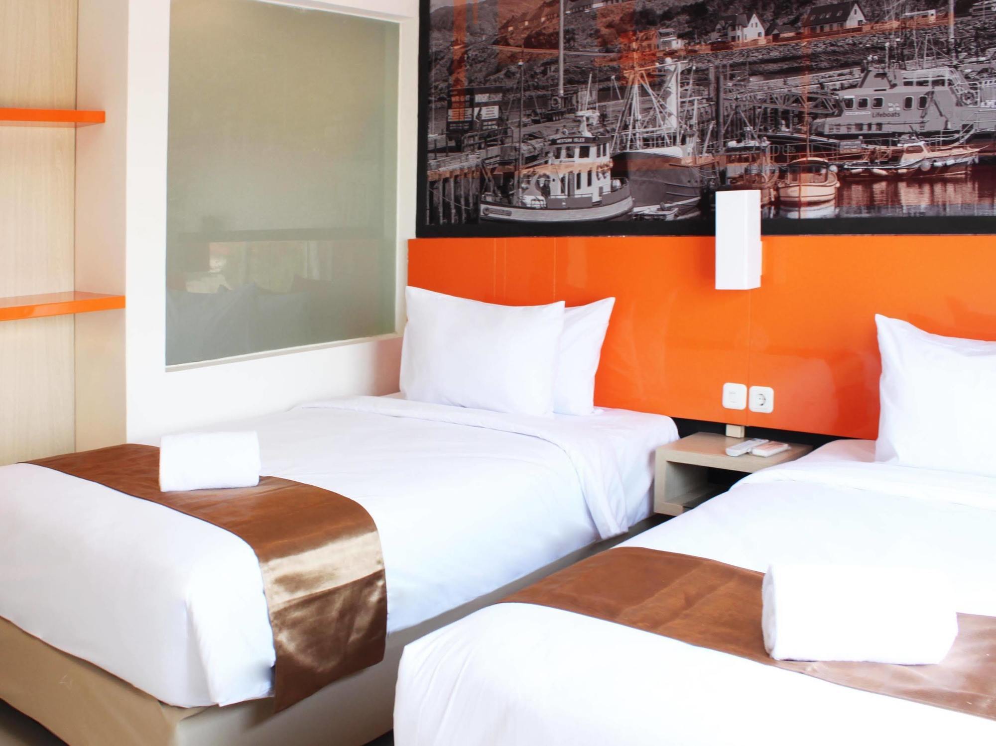Hotel Bliss Soetta 2*